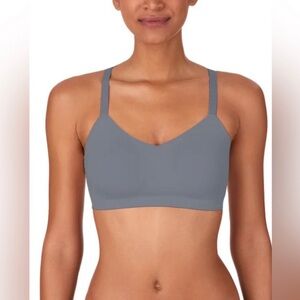 B35 Halston Seamless Comfort Bra *NWOT* Blue